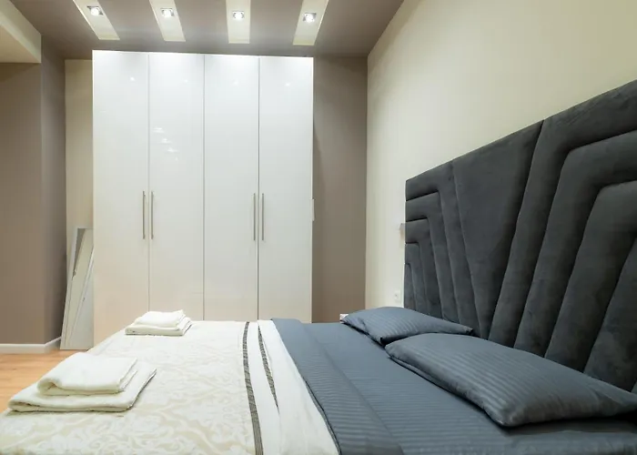 アパート Elite Flats 1